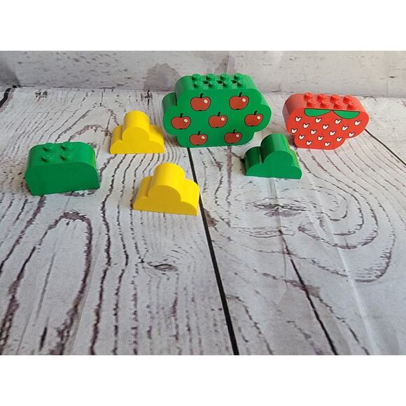 Lego Lot 6 Specialty Tree Bush Curved Pieces Apple Tree Strawberry - Picture 1 of 6